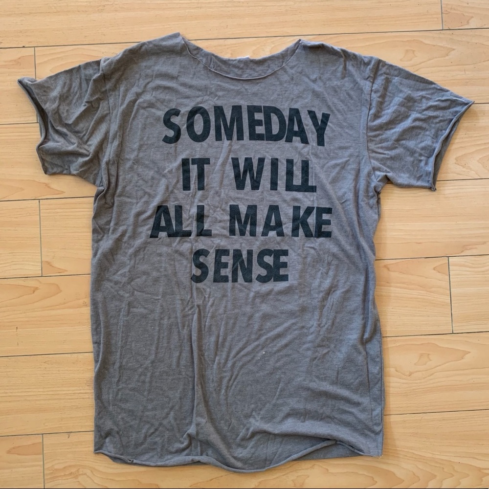 Cool graphic tee with raw edge